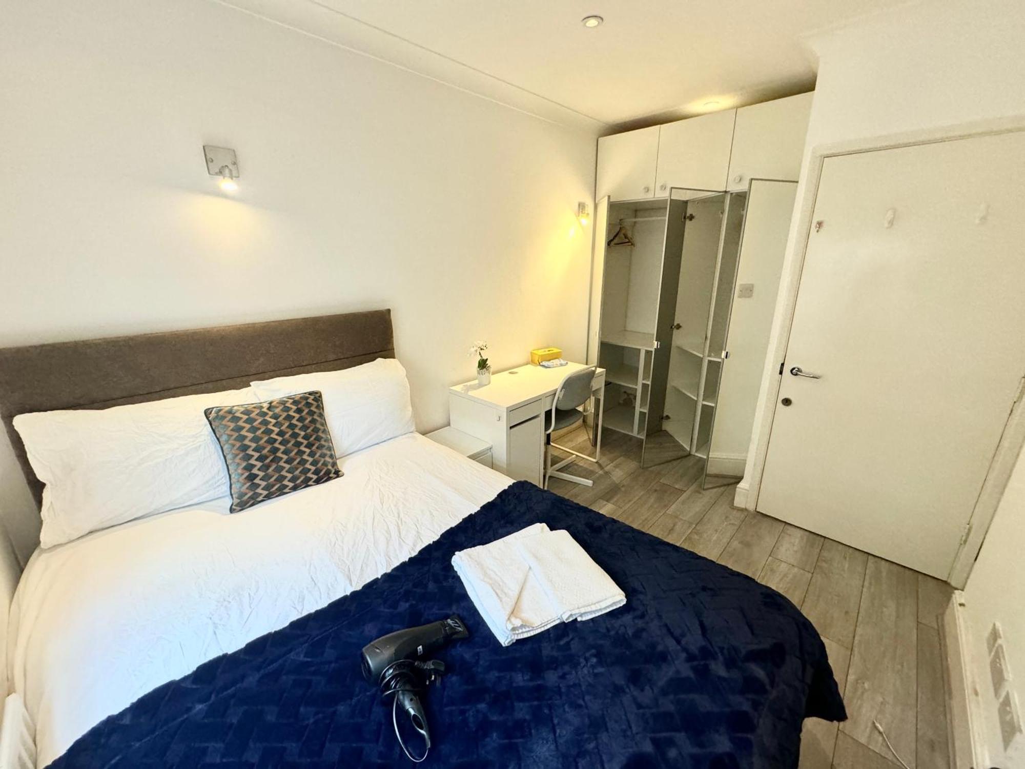 Pensión Downtown Chic Private Bedrooms In King's Cross 4