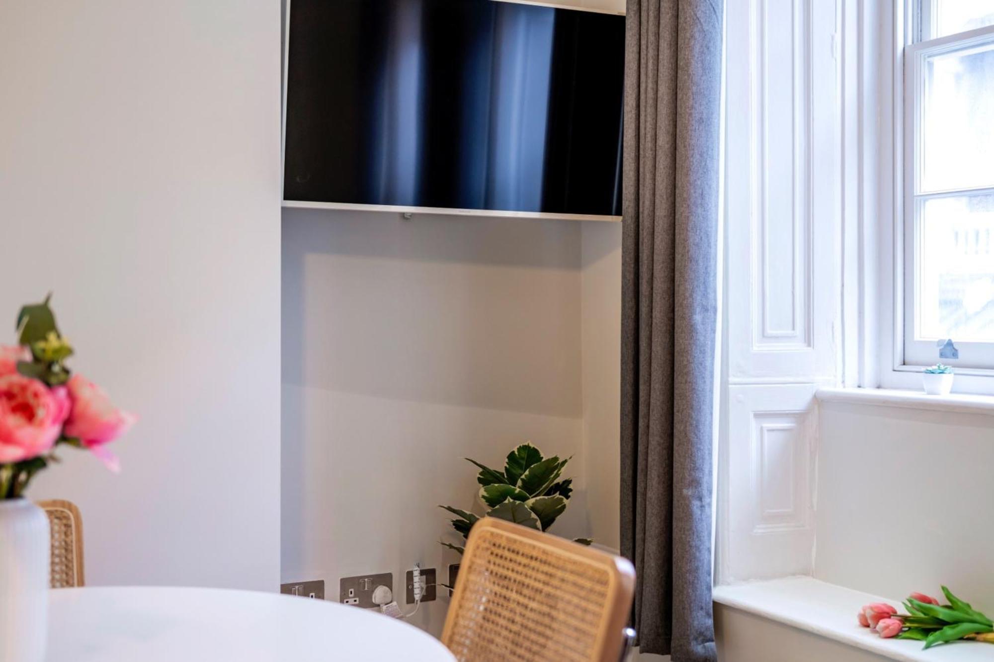 Welcome St Martin's Apartment London