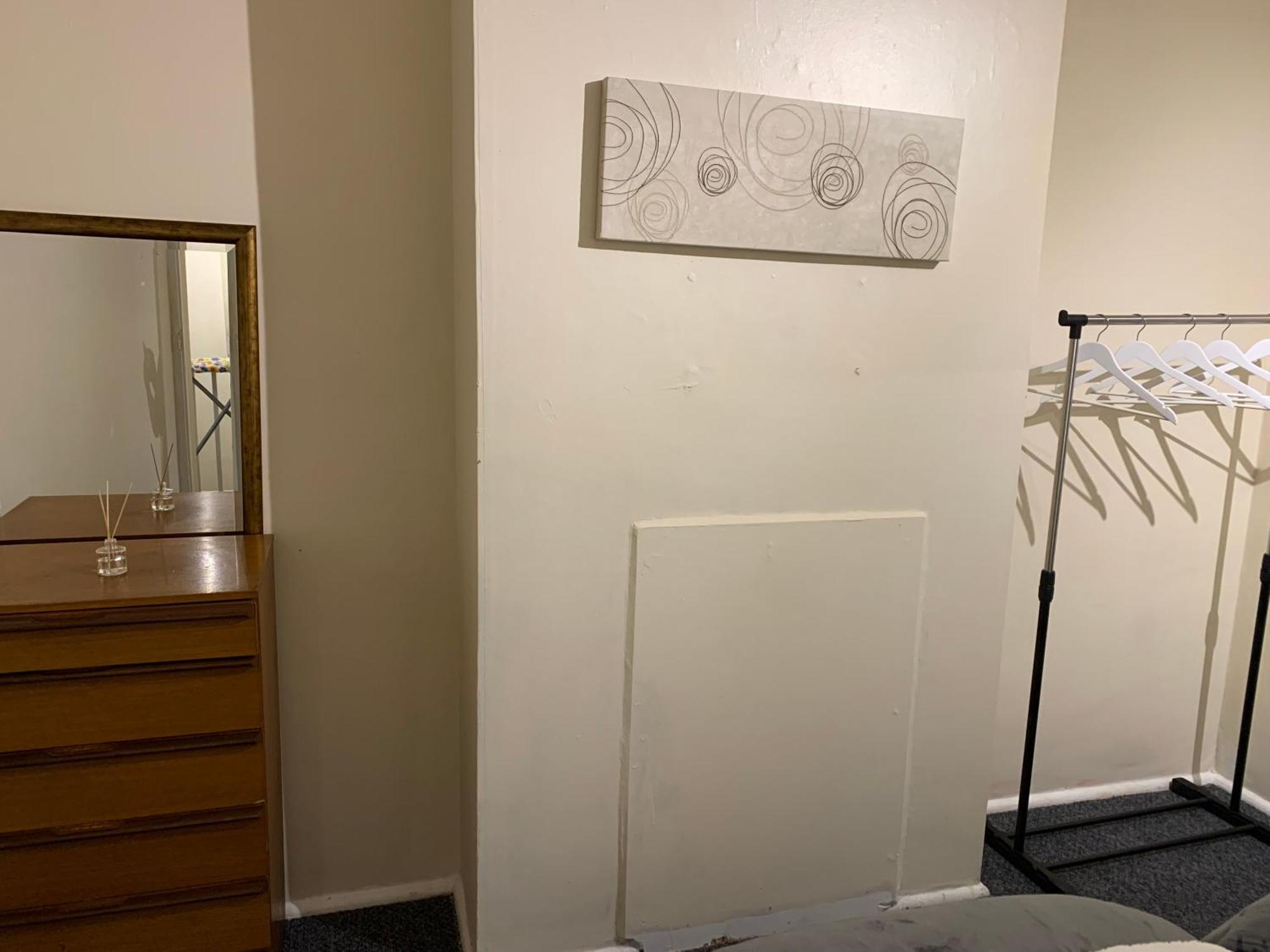 Lovely Contractor Family House London