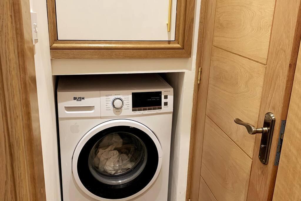 Appartement Stylish And Cosy 3 Bedroom *