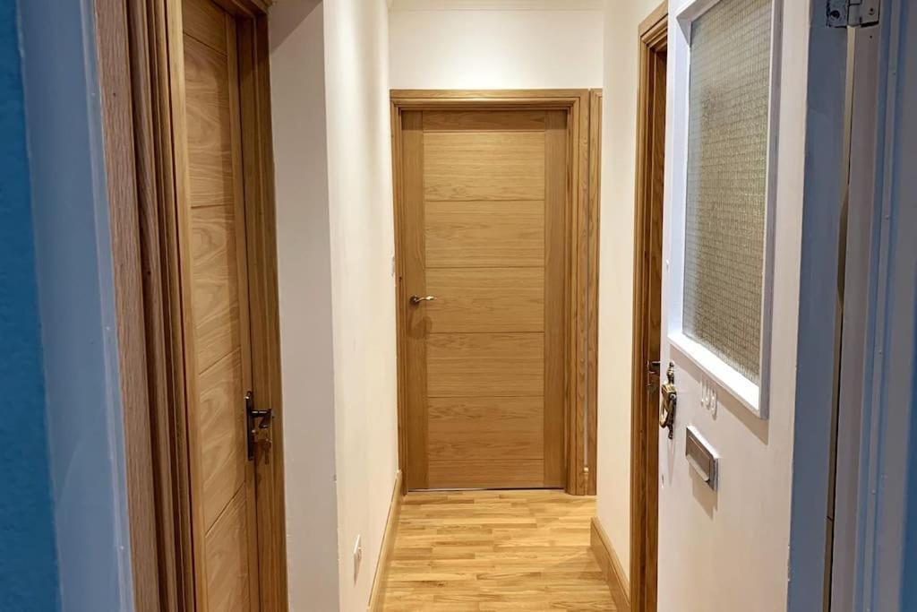 Appartement Stylish And Cosy 3 Bedroom *