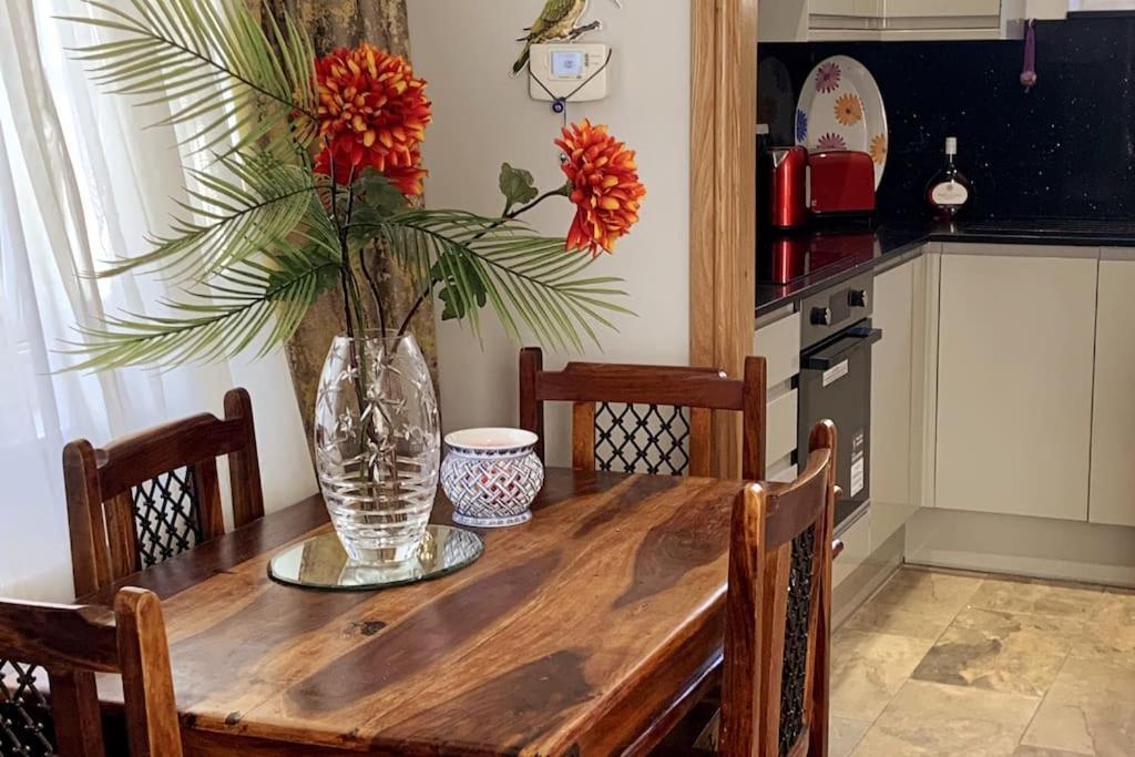 Stylish And Cosy 3 Bedroom * Londen