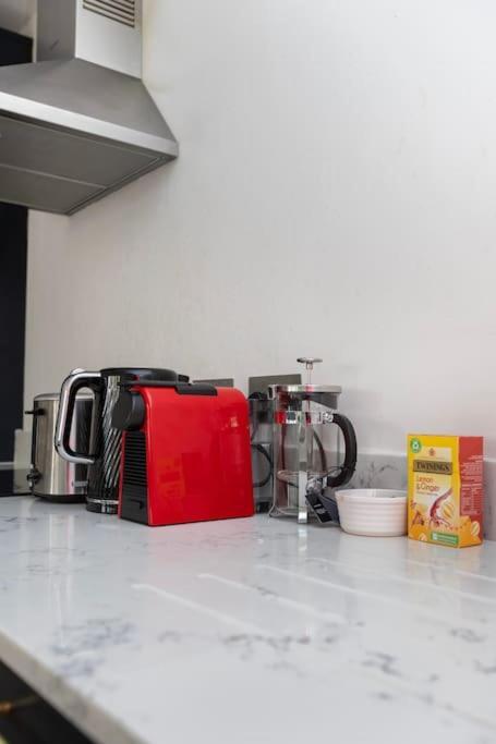 Beautiful 3 Bd House In Paddington Leilighet