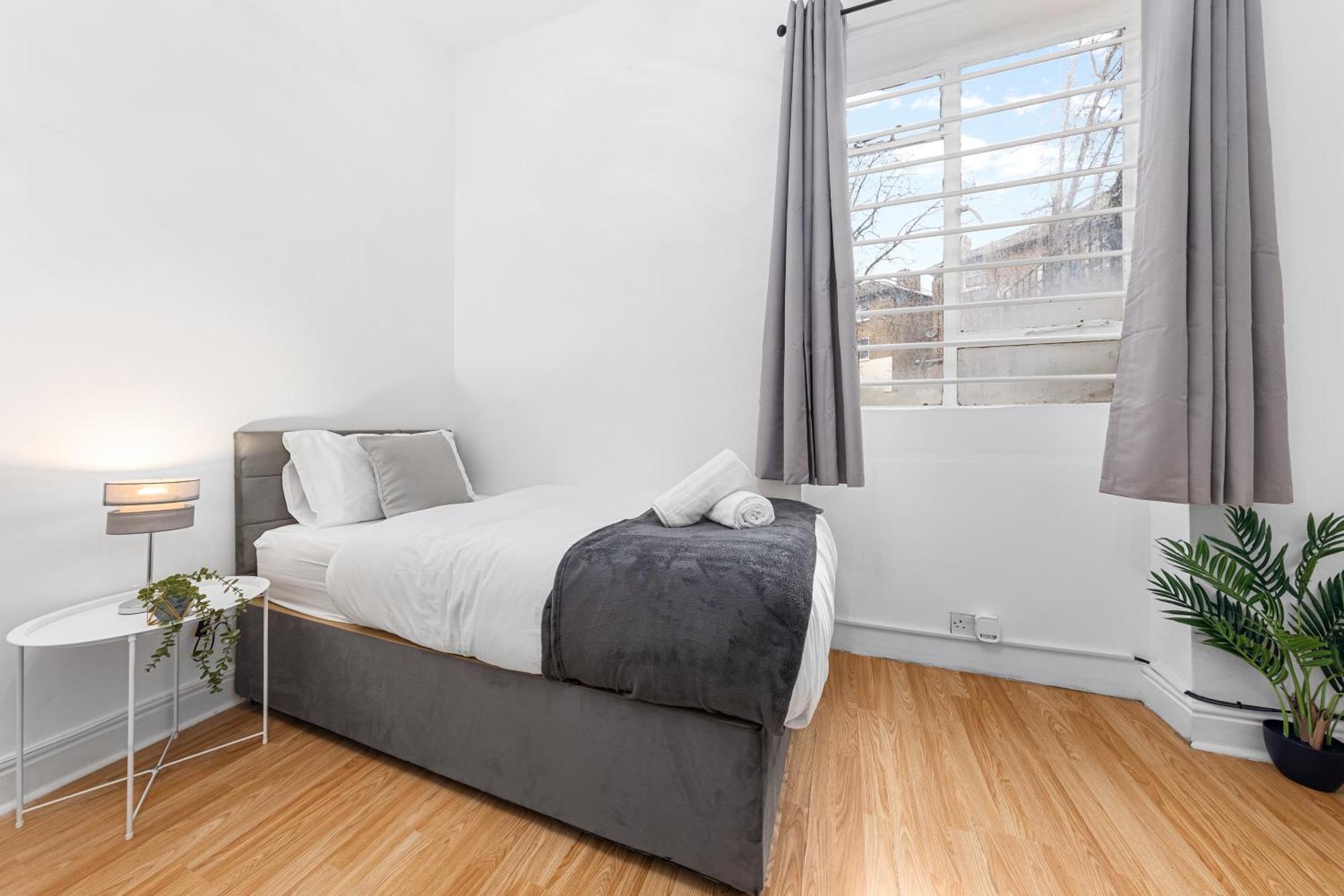 Apartment Brixton Retreat Cozy 2-bedroom Living Space London