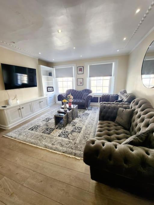 Gucci Flat In Knightsbridge * London