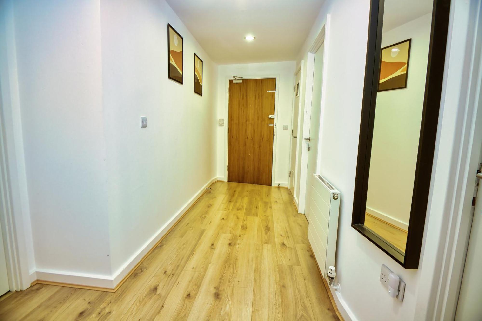 2 Bed Flat In Islington Apartment *