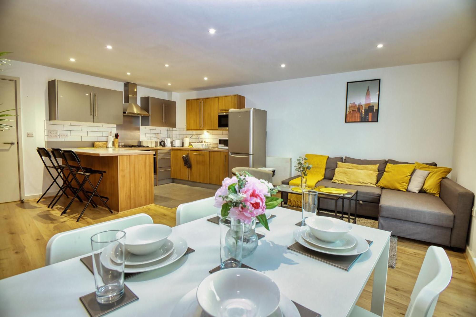 2 Bed Flat In Islington Apartment