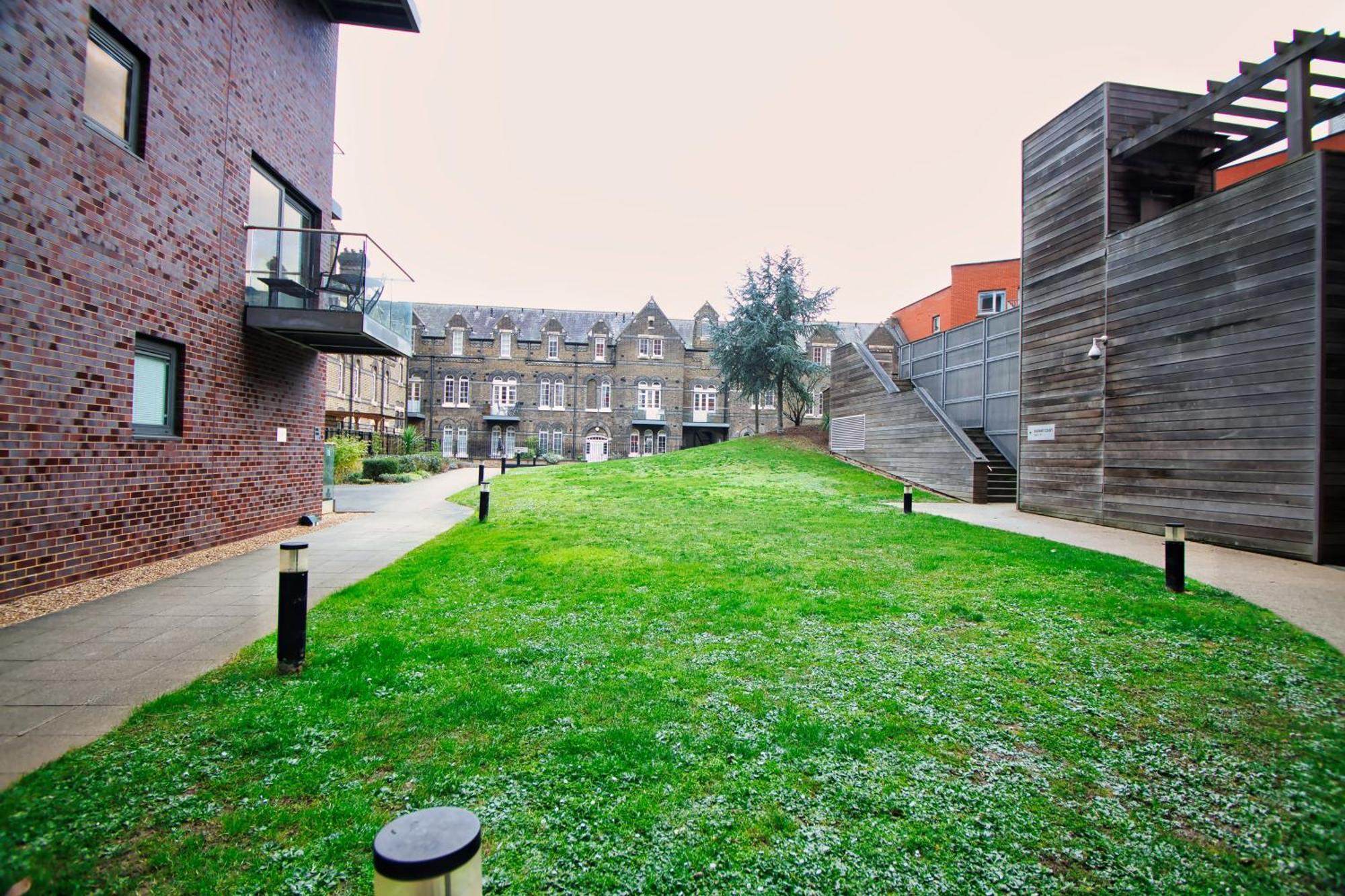 Apartment 2 Bed Flat In Islington *