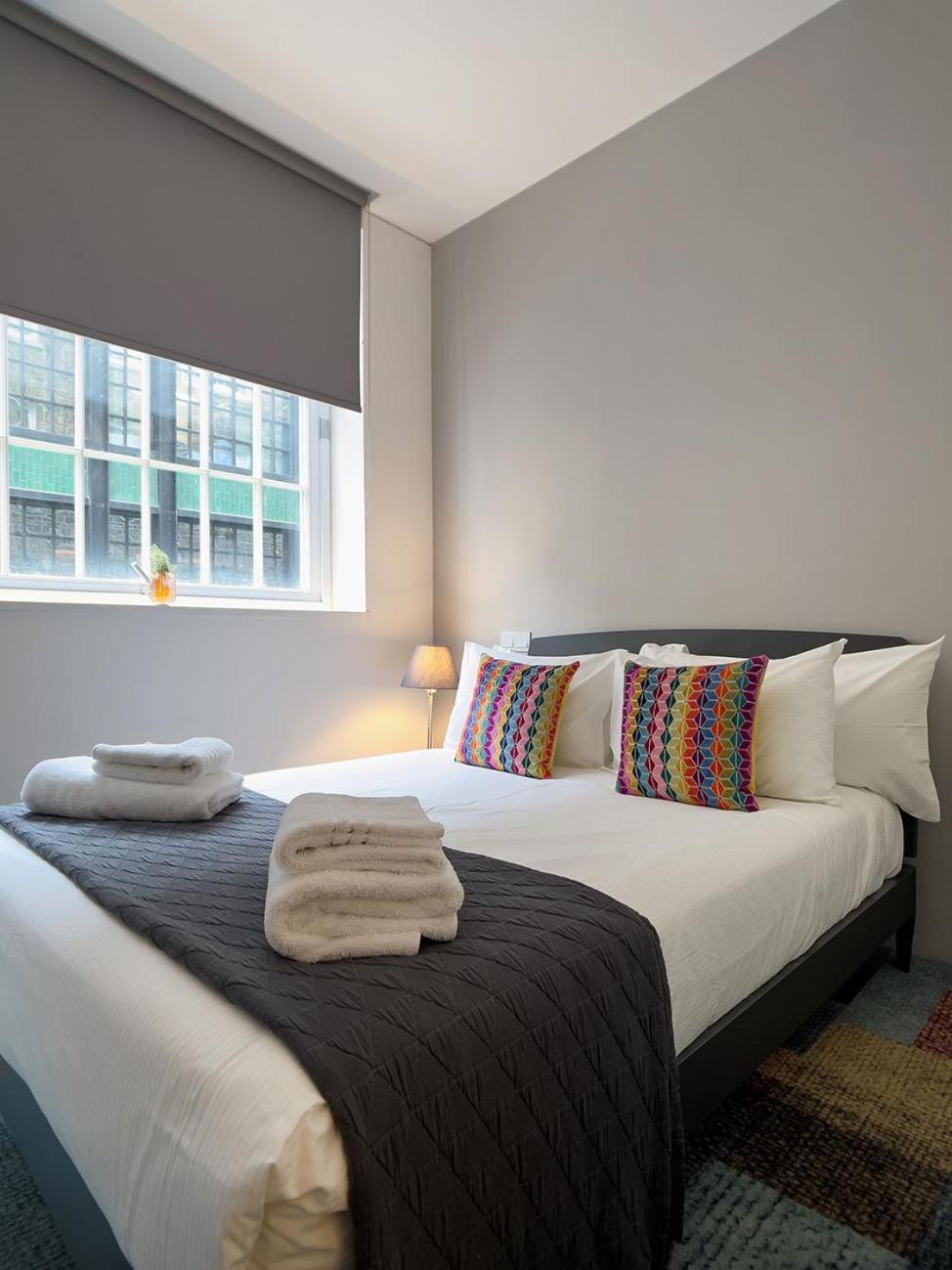 Apartment Mirabilis - Bayham Place