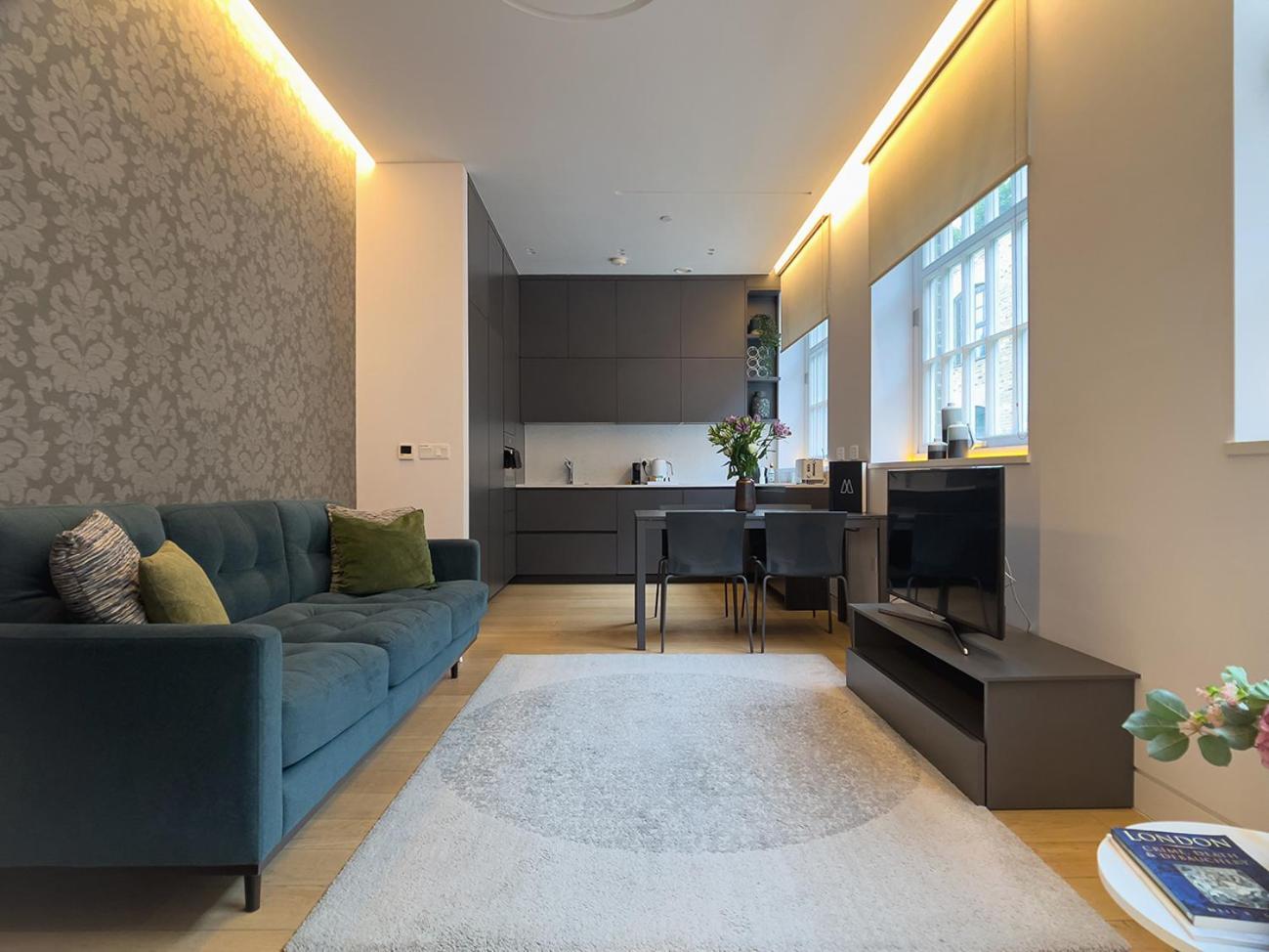 Mirabilis - Bayham Place Apartment