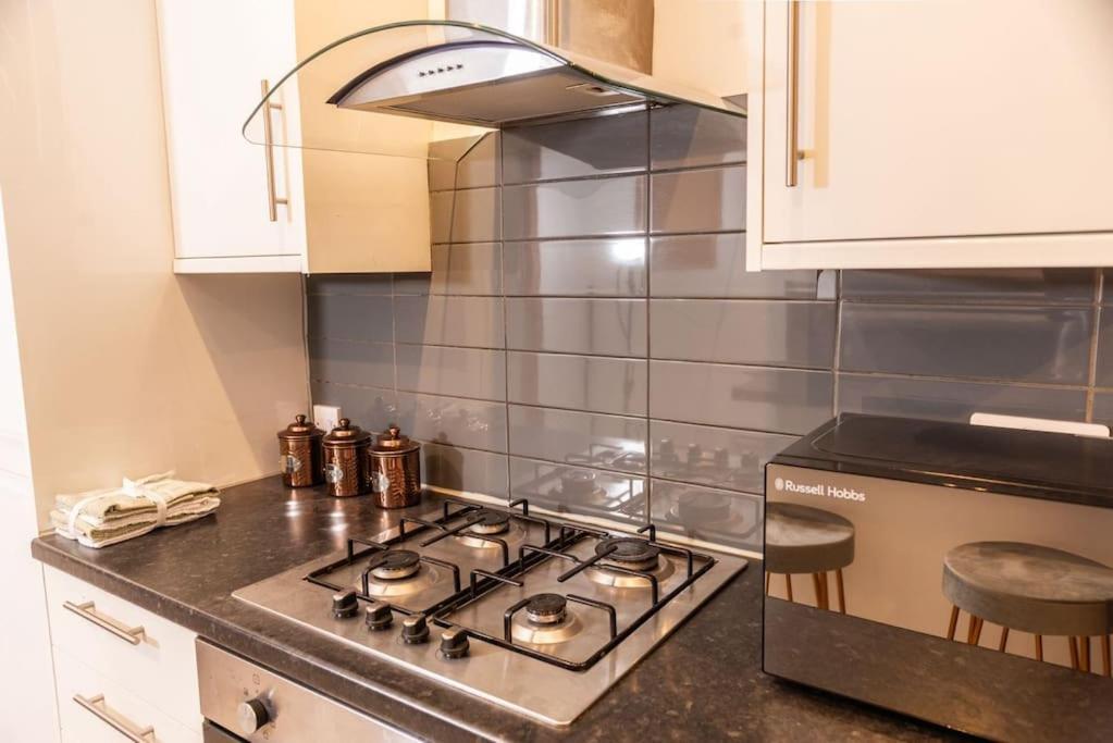 3-bed Central - 15 Mins Walk To Kings Cross By Seren Short Appartement