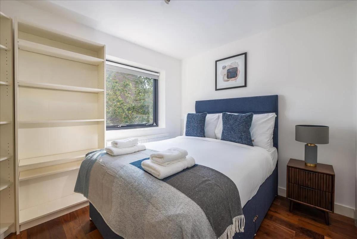 Sandmere Road By Capital London