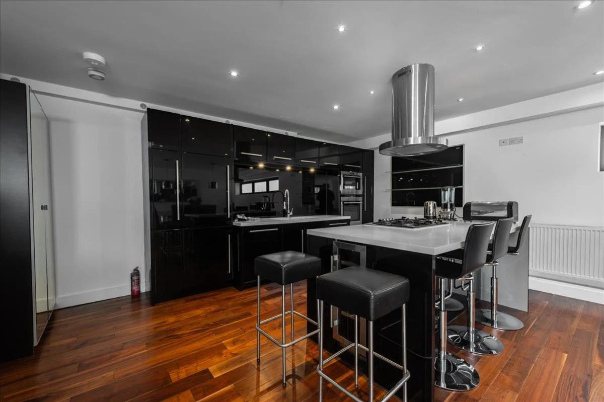 Sandmere Road By Capital London