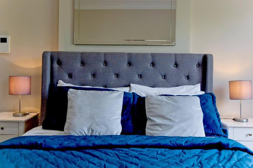 Leilighet F7 Large 2bed Kensington *