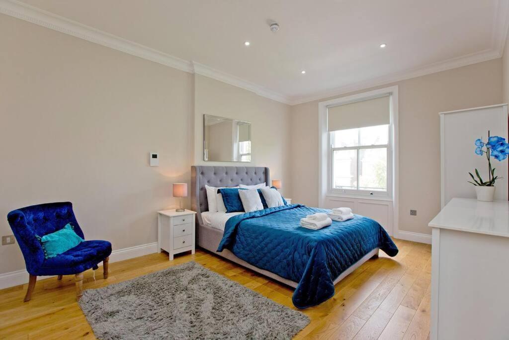 Leilighet F7 Large 2bed Kensington London