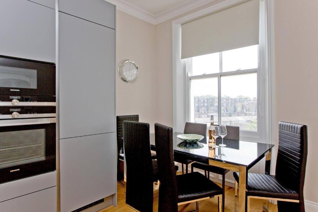 Leilighet F7 Large 2bed Kensington