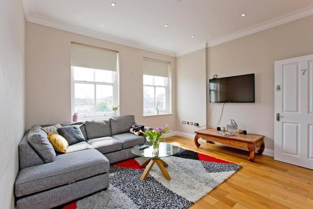 Leilighet F7 Large 2bed Kensington London