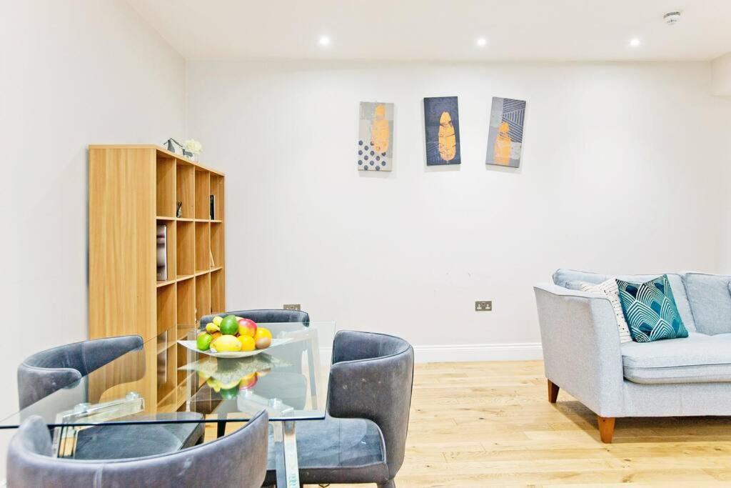 F1 Outstanding 1 Bed Duplex Apartment London