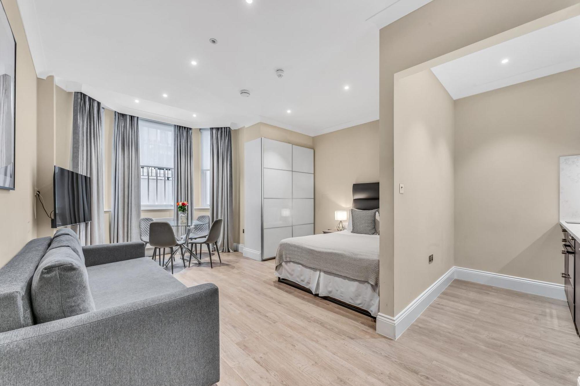 Apartment Redcliffe Gardens