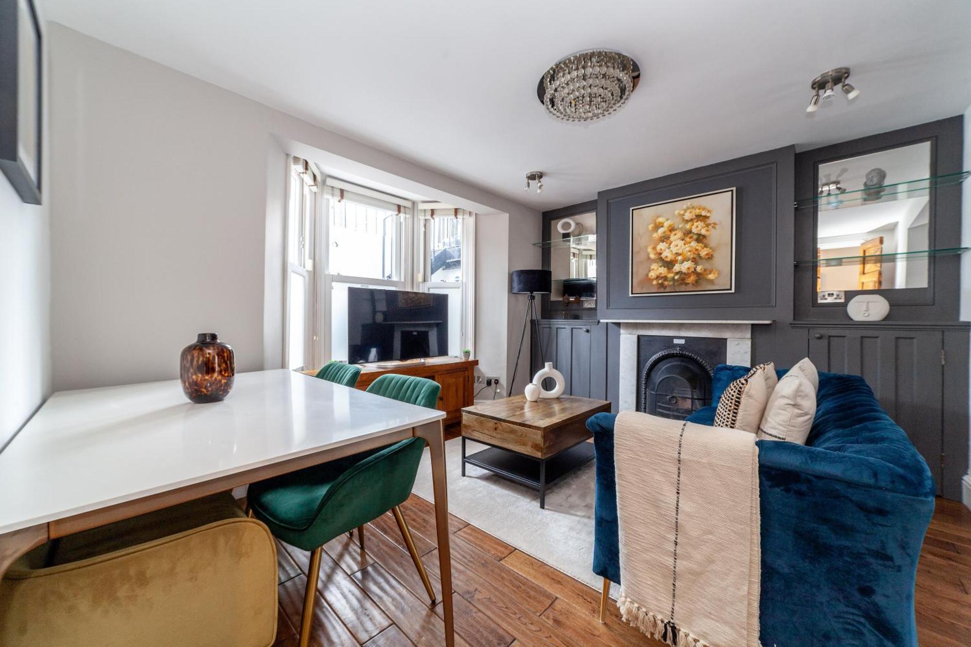 The Hammersmith Apartment