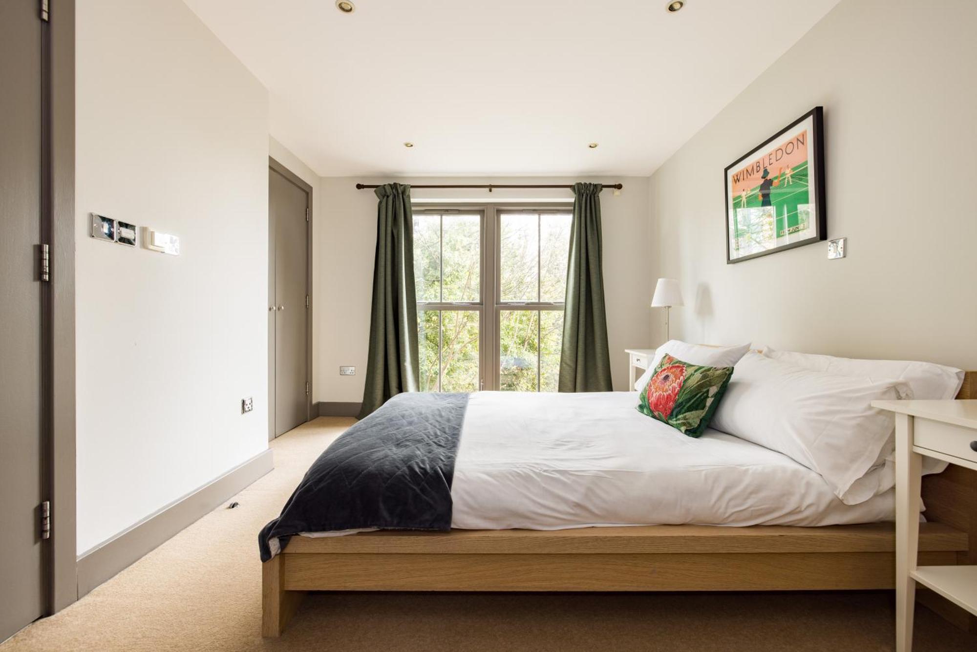 Sunshine In My Mood - 2 Bedroom Flat In Battersea Leilighet London