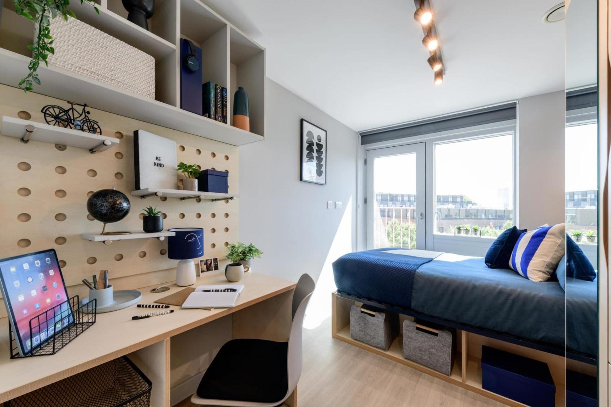 Cozy Living Ensuites In Trendy Wick Park Student Apartment London