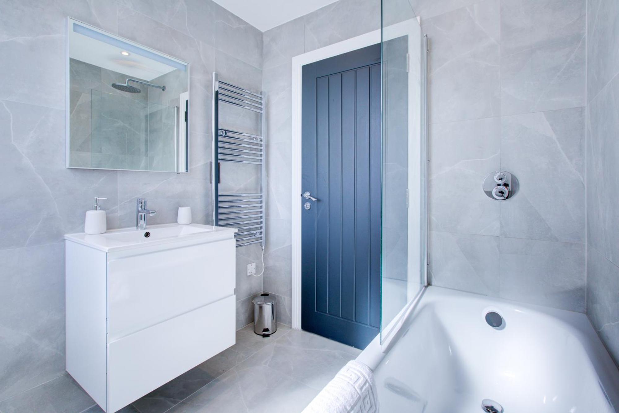Hybrid Resi - Fulham Near Chelsea And Putney Apartment *