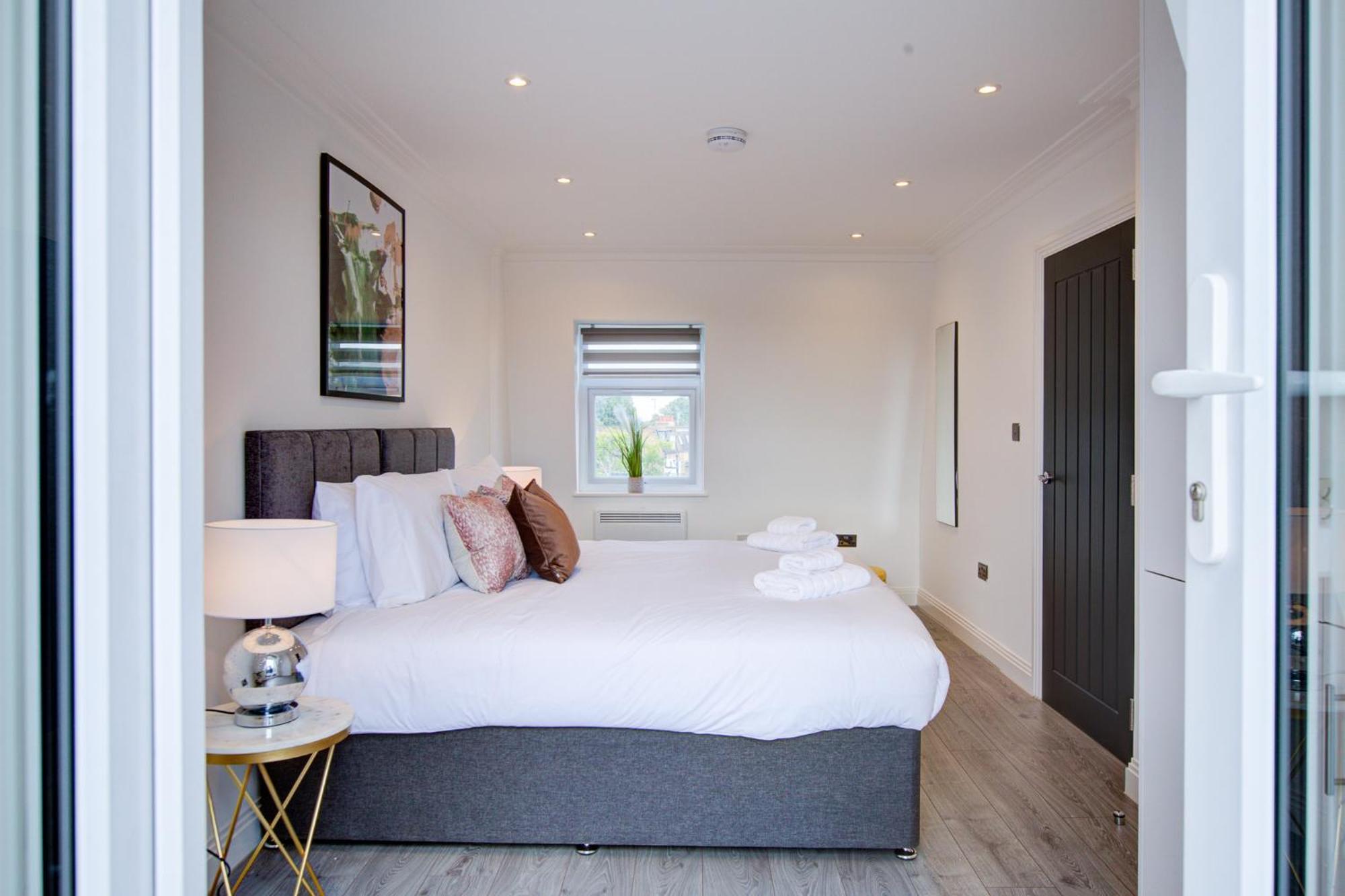 Apartment Hybrid Resi - Fulham Near Chelsea And Putney *