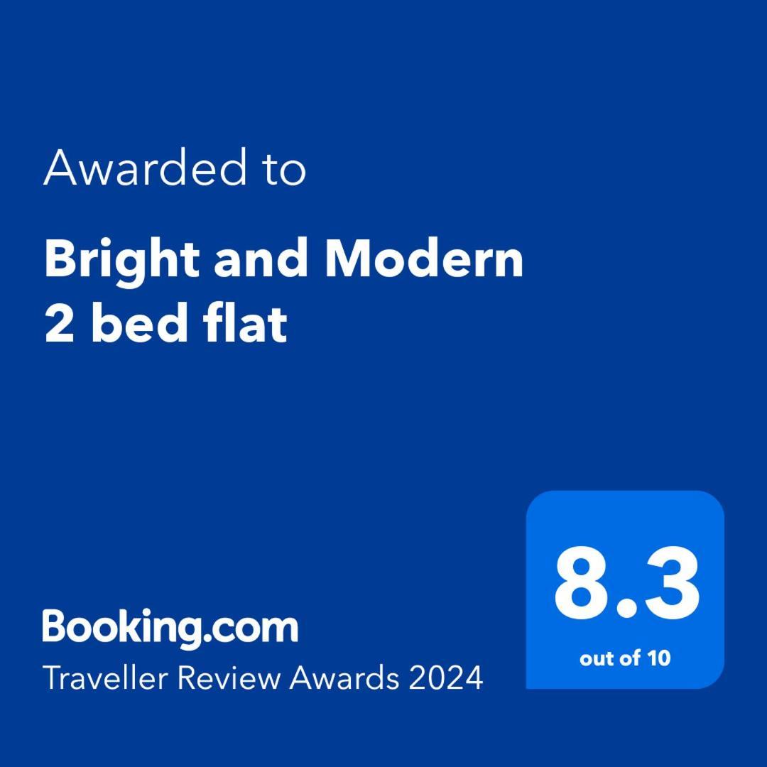 Bright And Modern 2 Bed Flat Appartement *