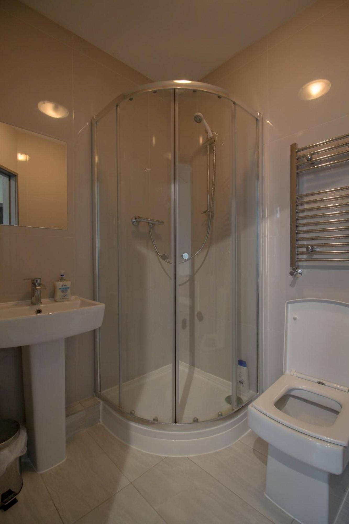 Double Modern Studio Leilighet *
