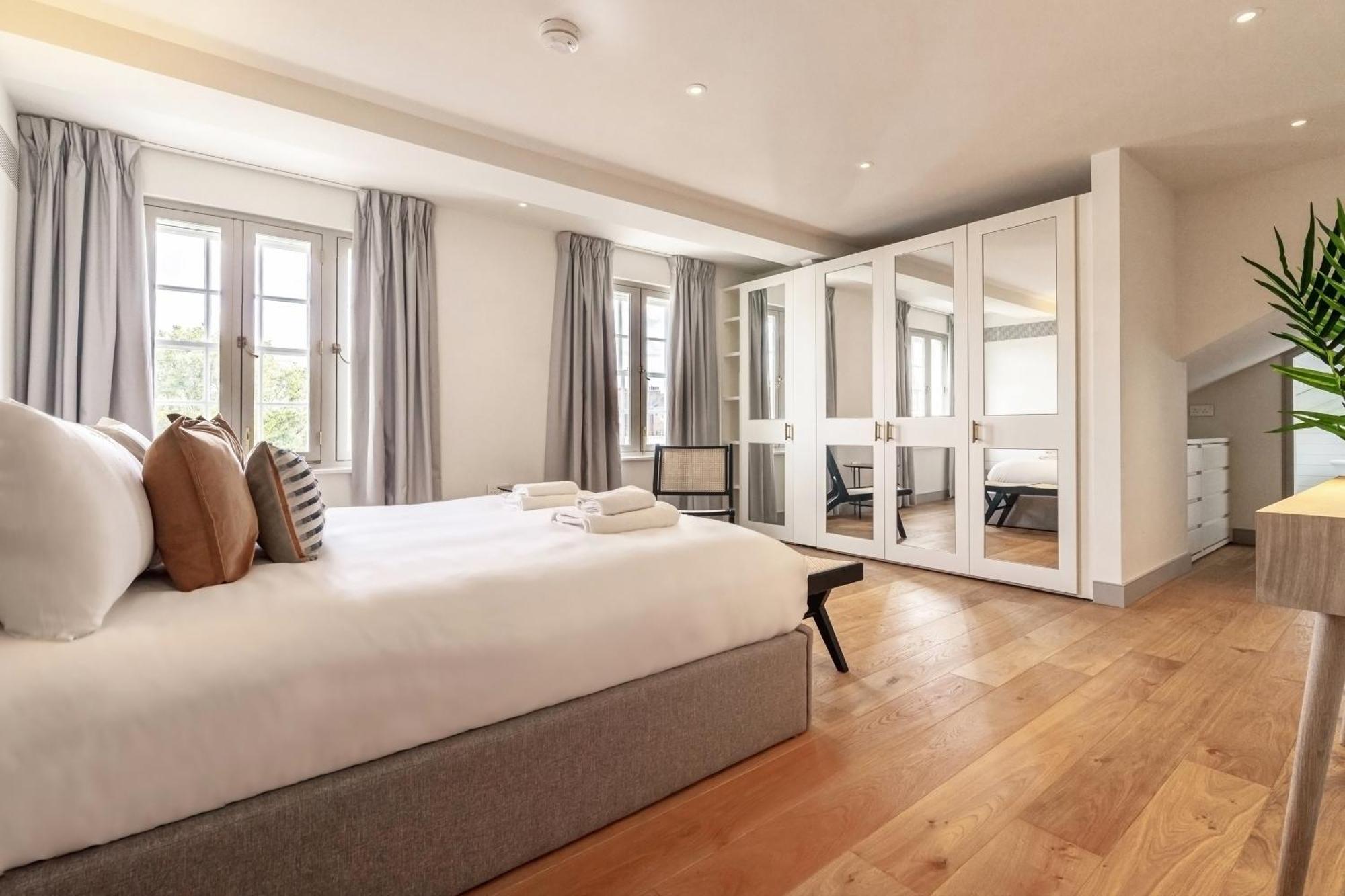 Luxury Flats Near Big Ben And Eye Apartment