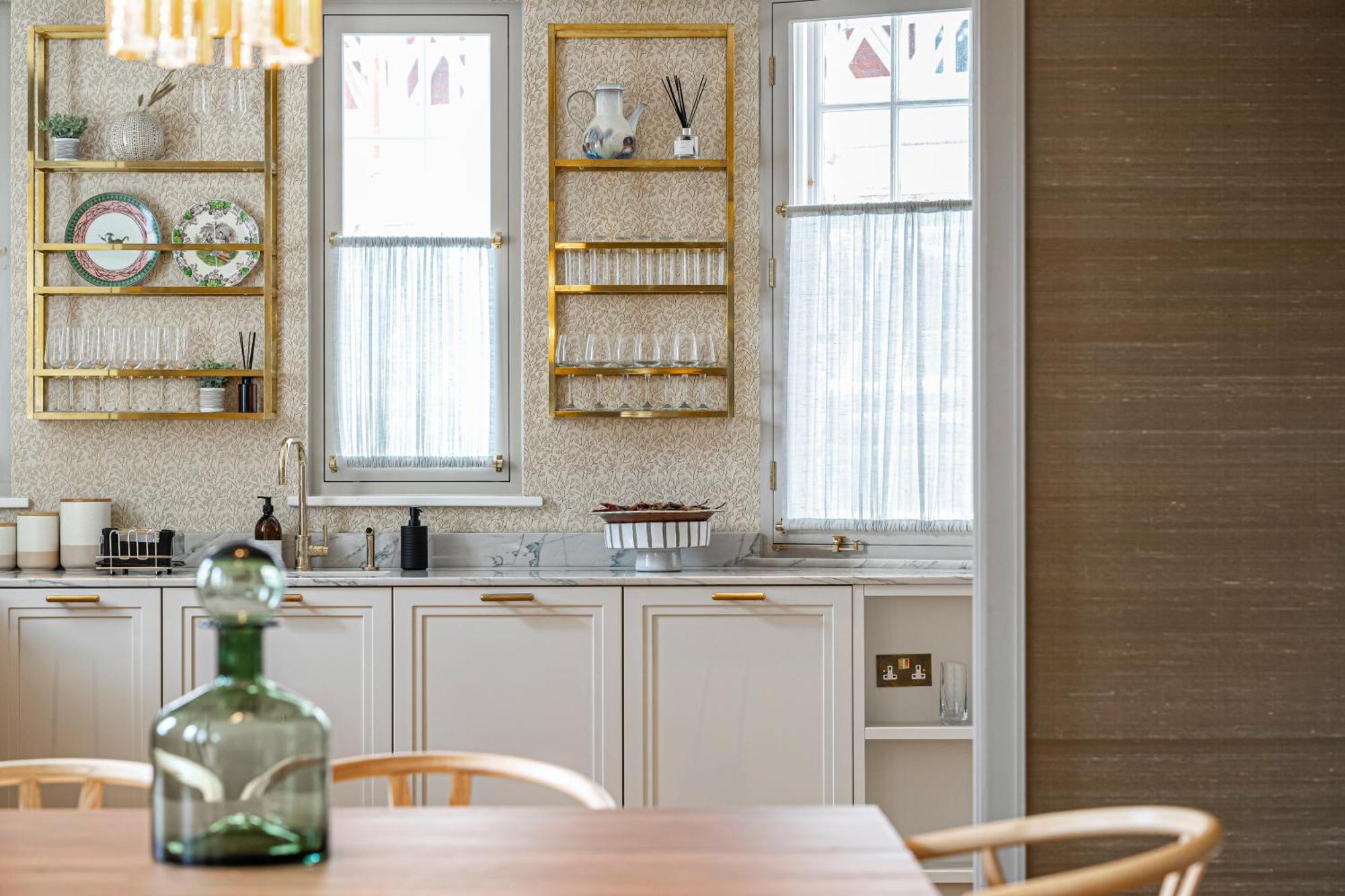 Luxury Flats Near Big Ben And Eye London