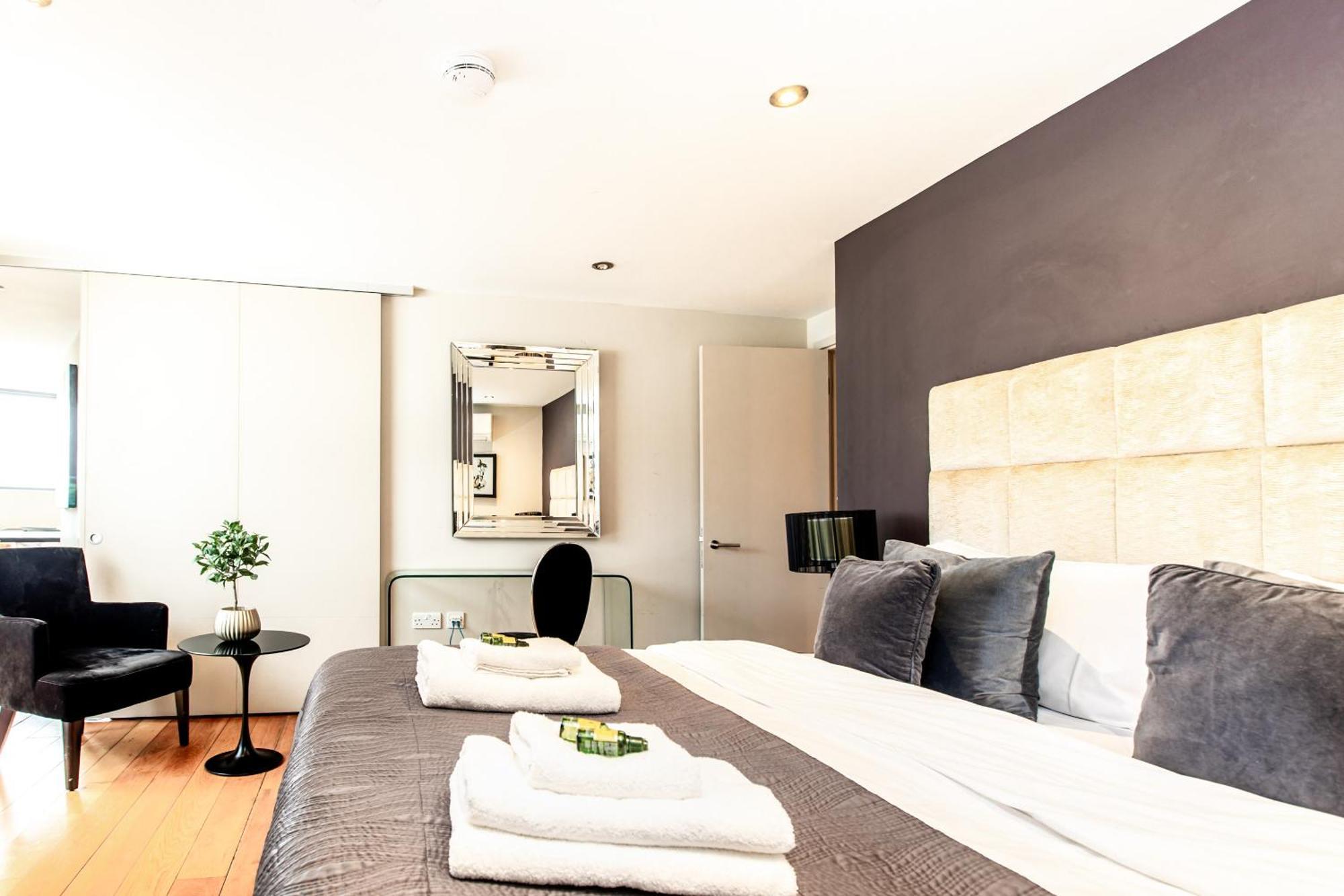 Modern City Aparthotel *