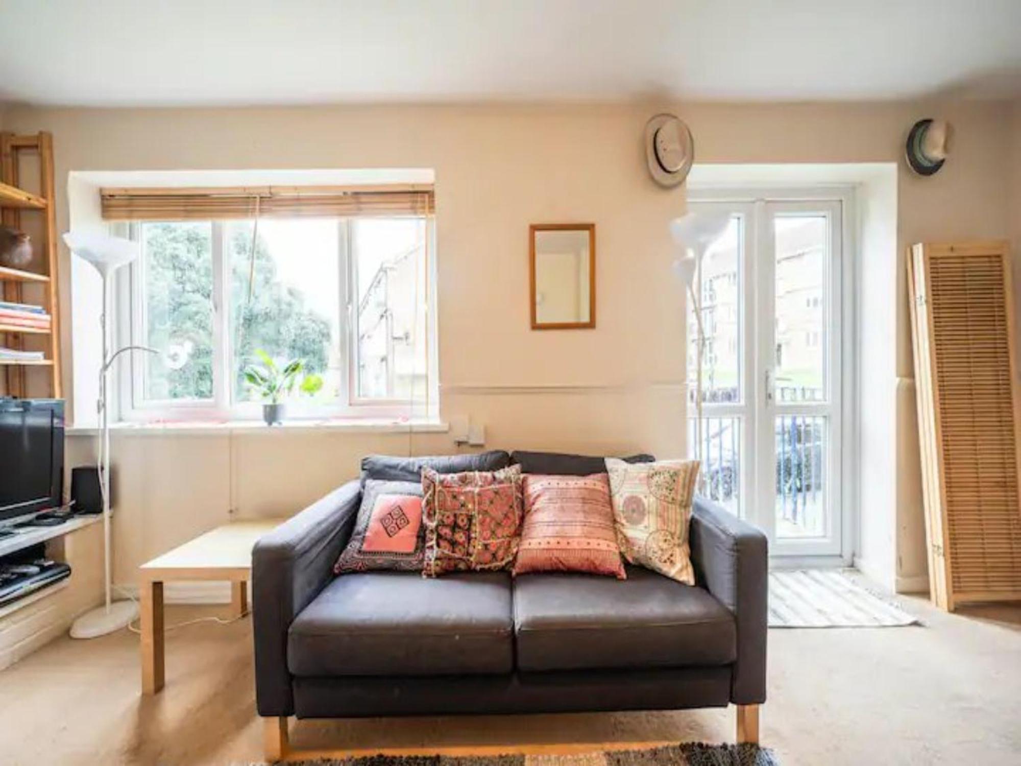 Pass The Keys Spacious 2bed Flat Camberwell Apartment *