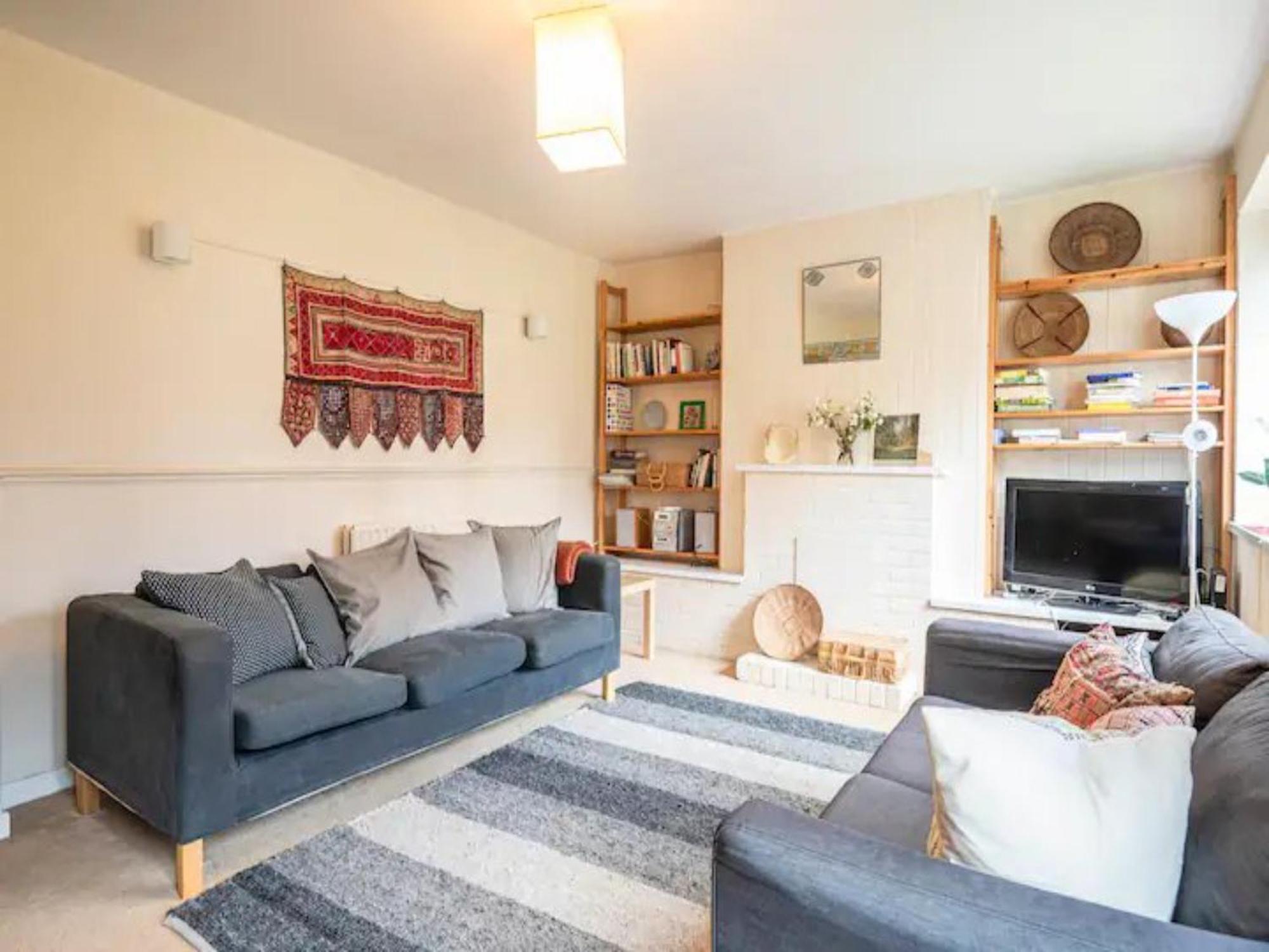 Pass The Keys Spacious 2bed Flat Camberwell * London