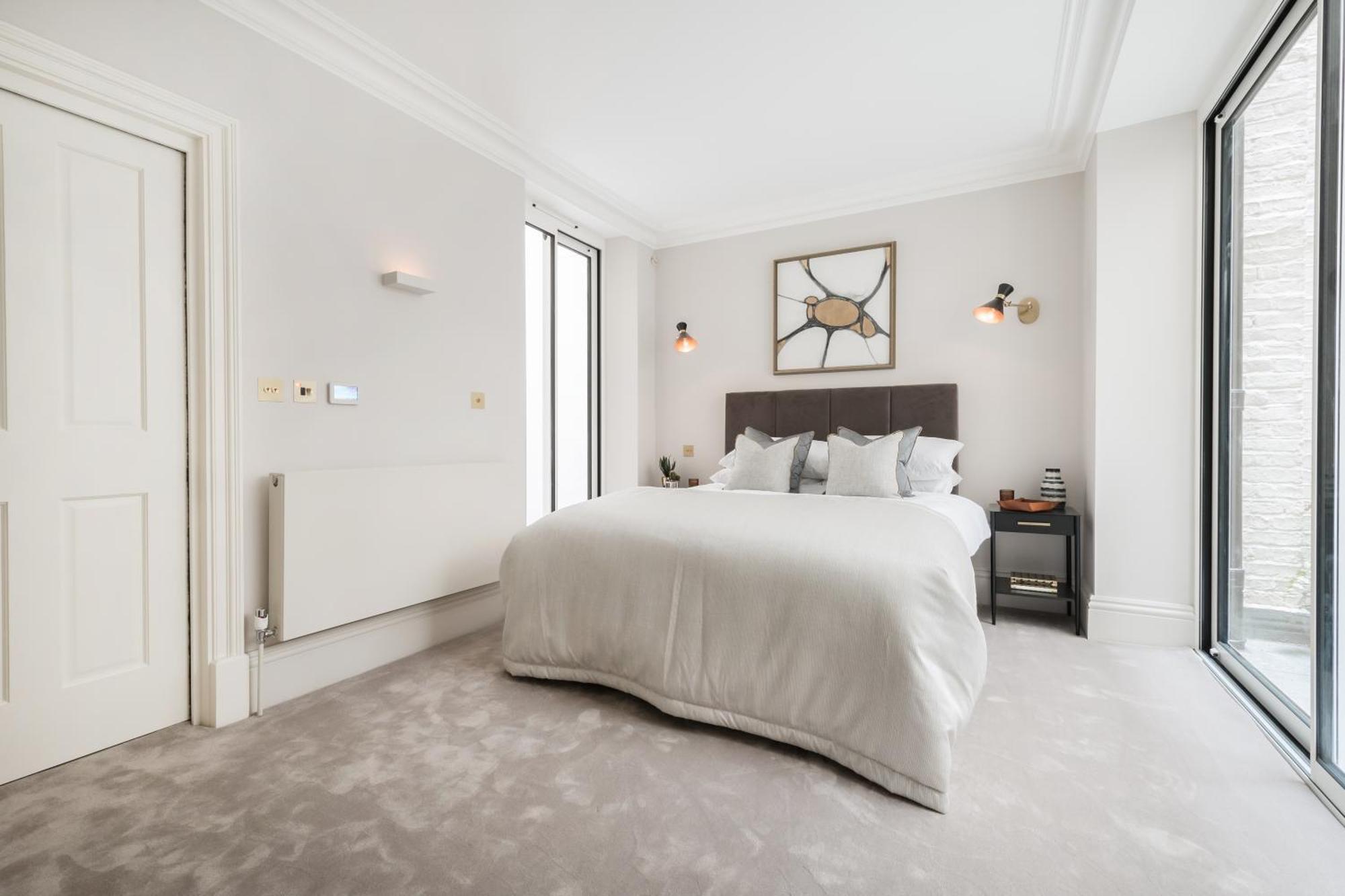 Luxury 2-Bed Hyde Park Apartment - Ac - Sleeps 6