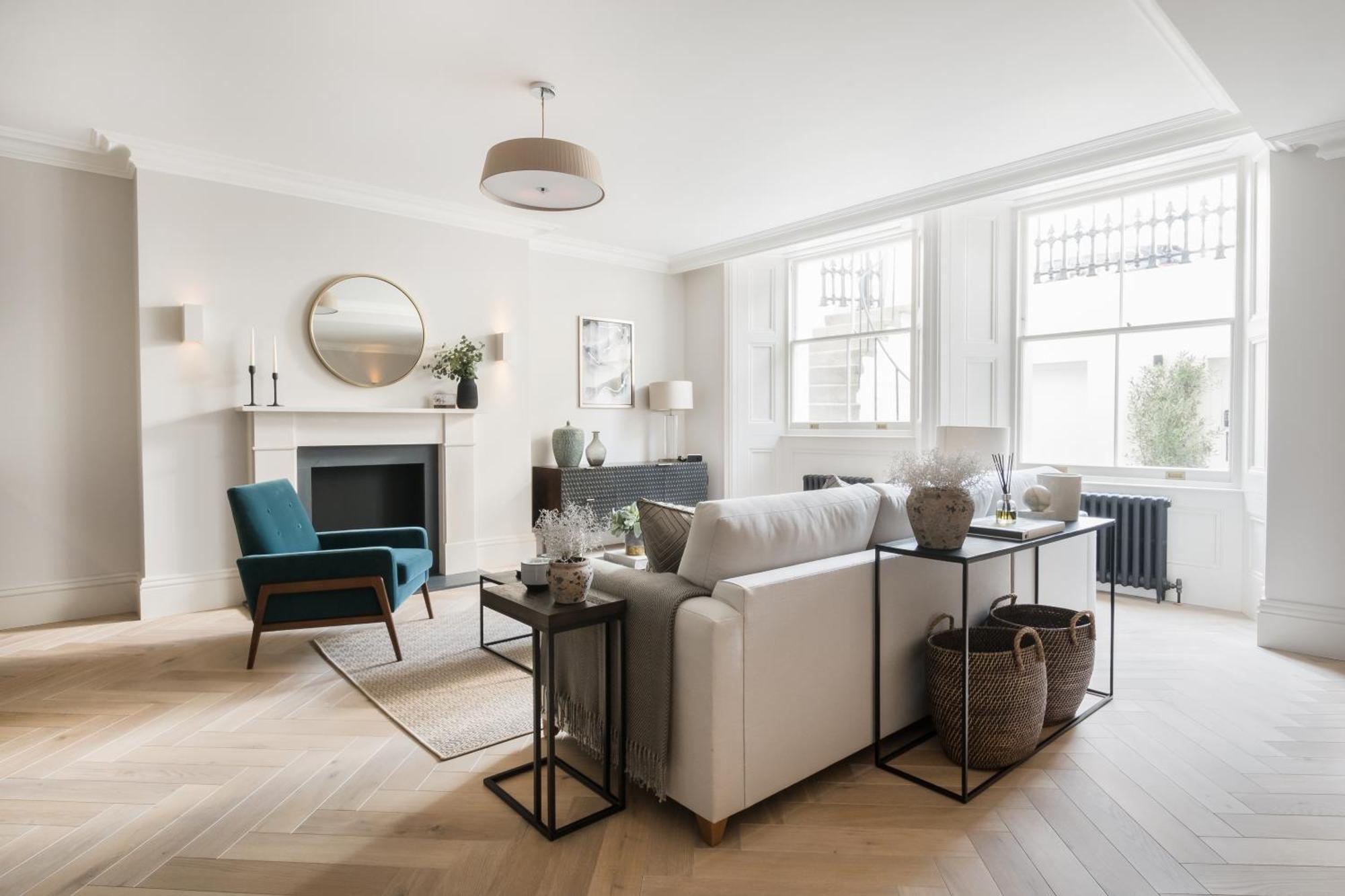 Luxury 2-Bed Hyde Park Apartment - Ac - Sleeps 6 *