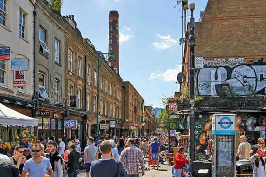 Large Brick Lane - 1st Floor Apartment