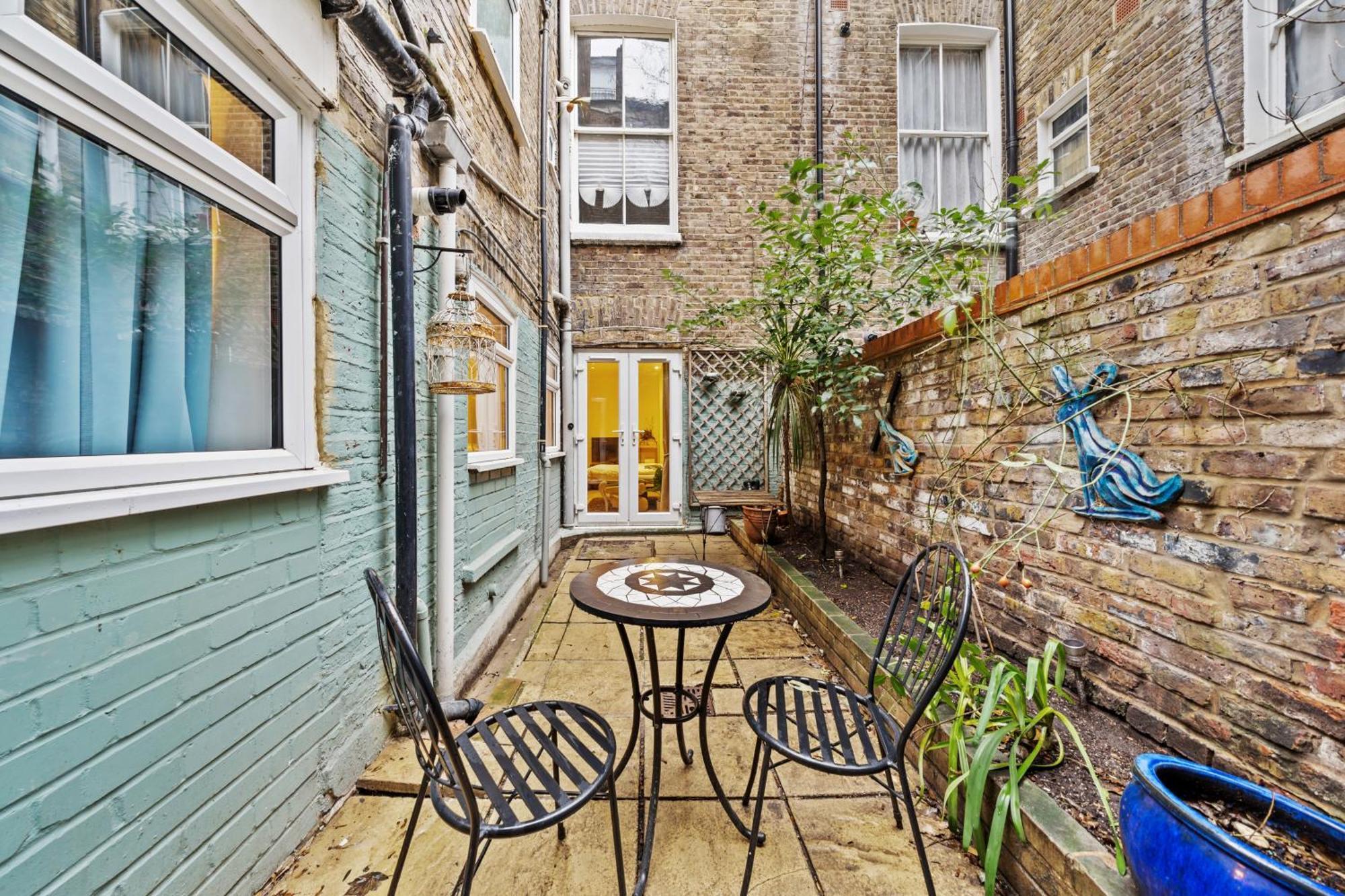Appartement 2 Bedroom Garden Flat In W Kensington *