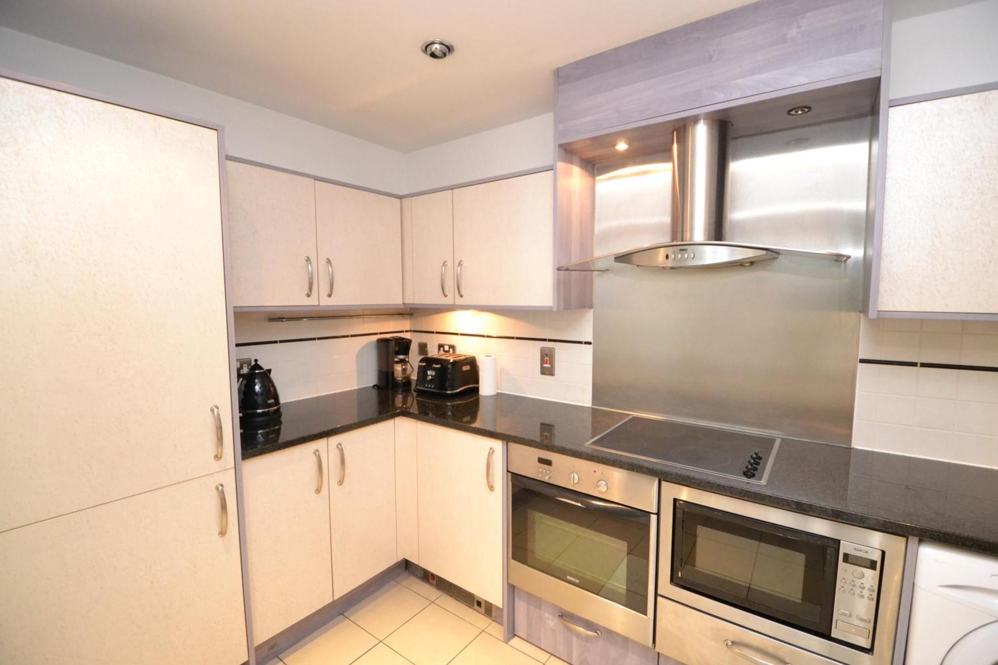 Riverside 2-bedroom Londres
