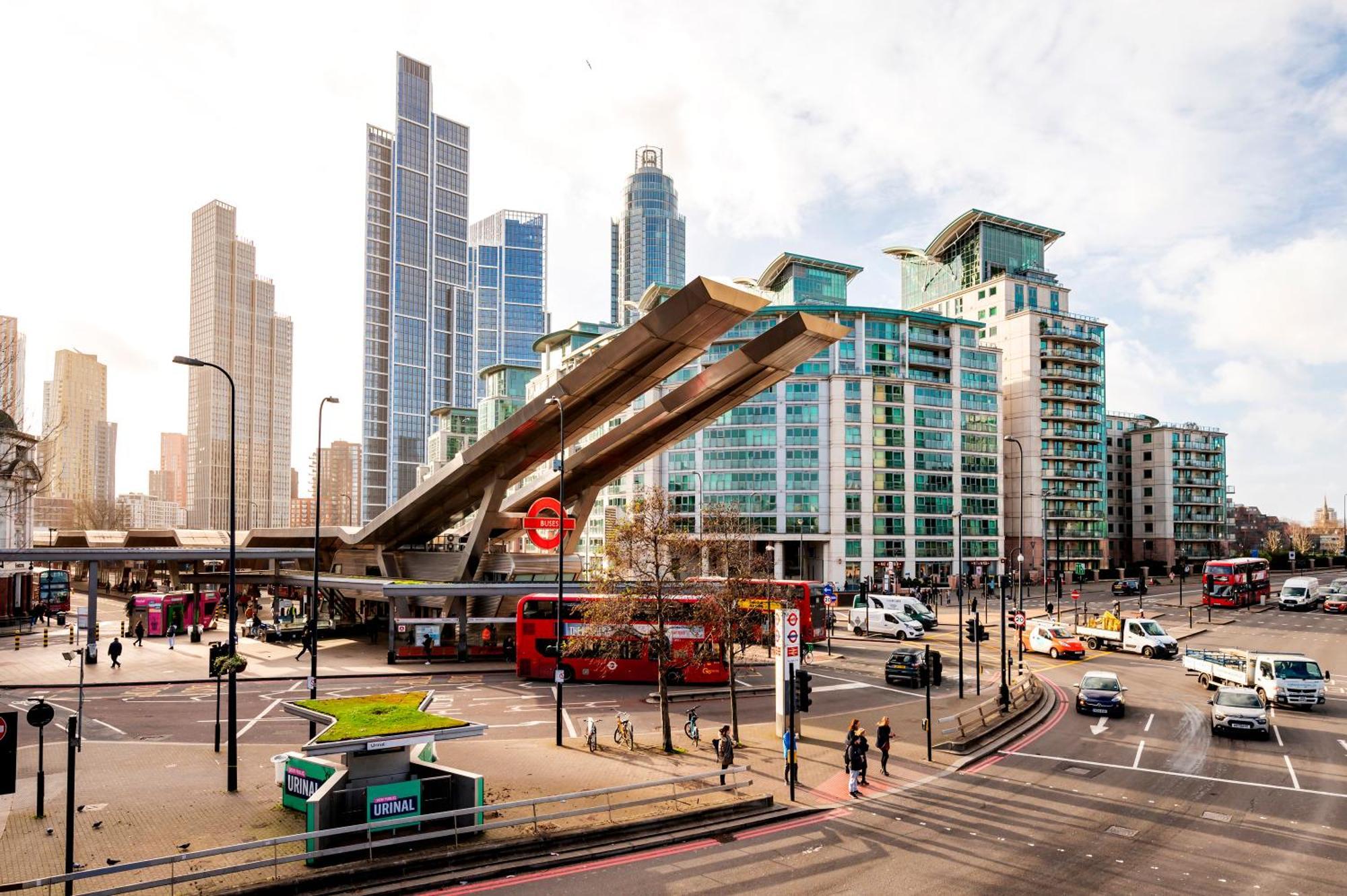 Riverside 2-bedroom Apartamento Londres