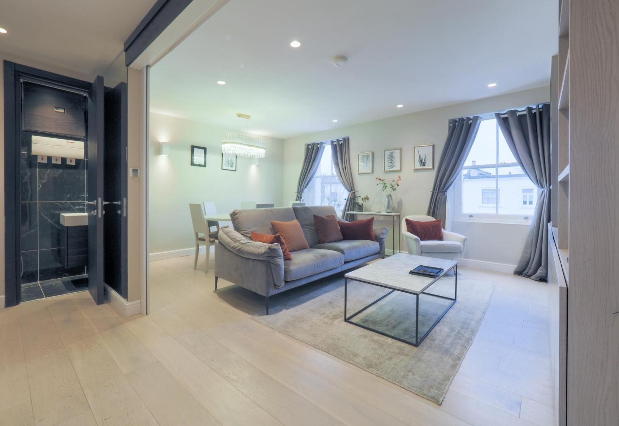 Luxury 3 Bedroom Flat In Maida Vale * Londen