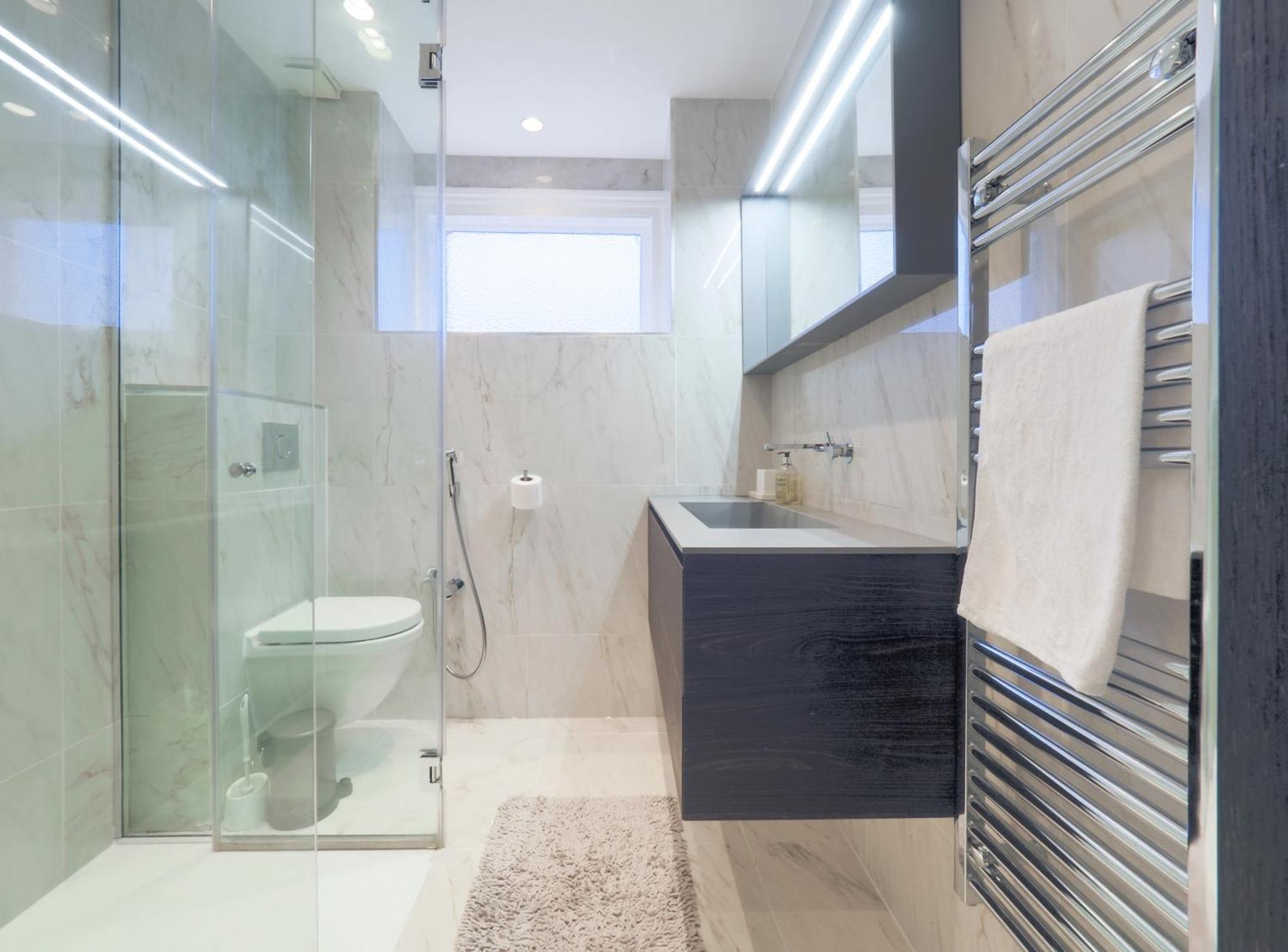 Luxury 3 Bedroom Flat In Maida Vale * Londen