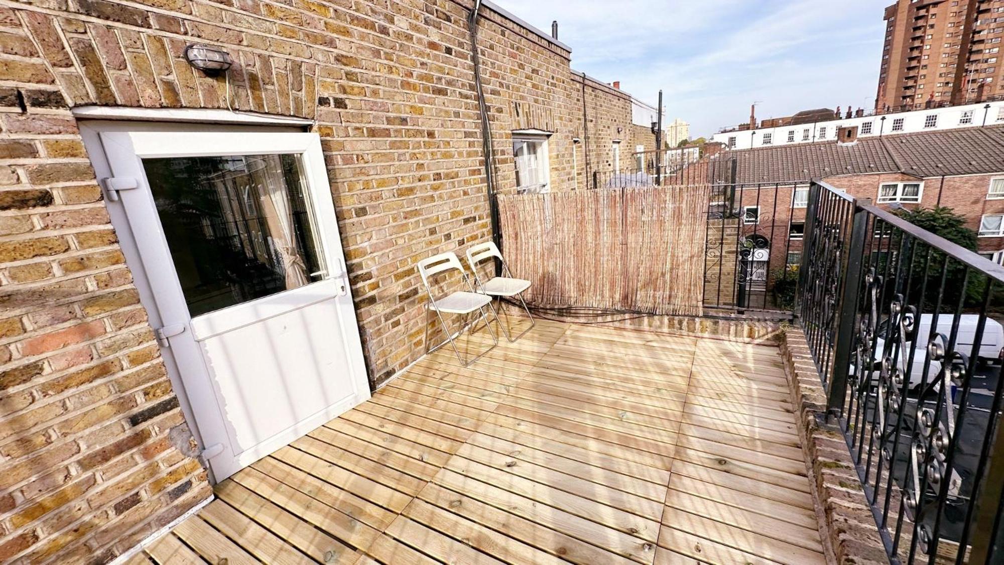 Uk Chaps Retreat: Chelsea Haven With Private Balcony Apartment London