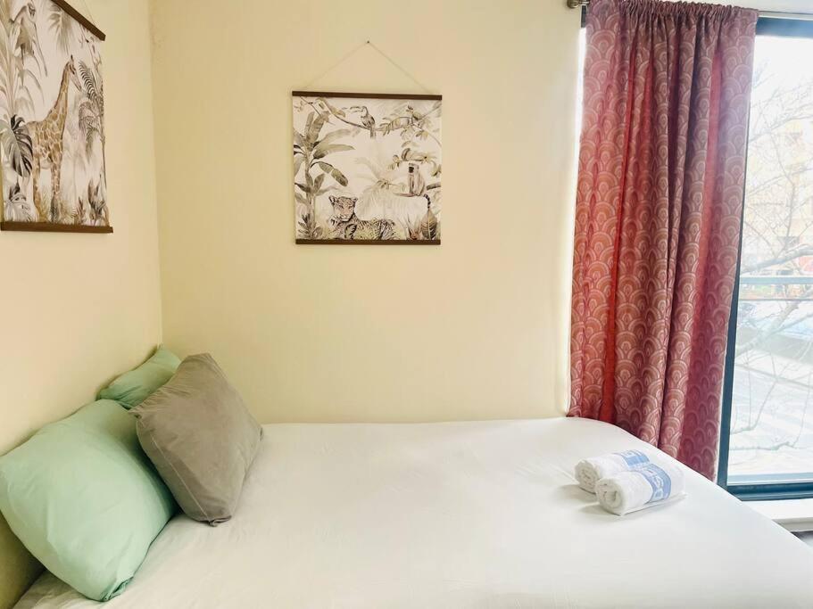 Bright Flat In Bricklane-aldgate Londen
