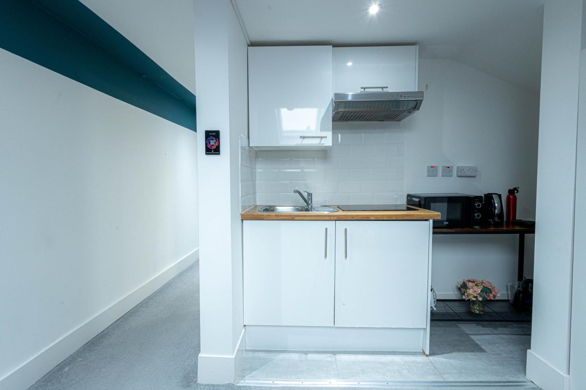 Apartment Deluxe Urban Retreat With City Views Studio And One Bedroom Near Camden By Belvilla *