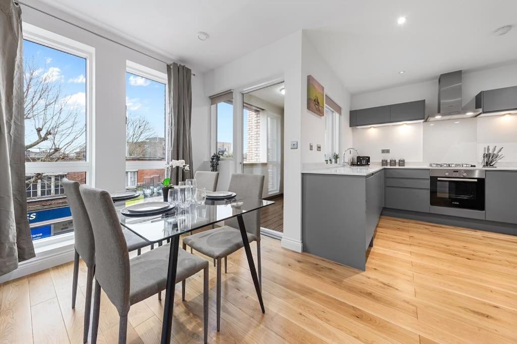 Luxury Bermondsey Apartment London