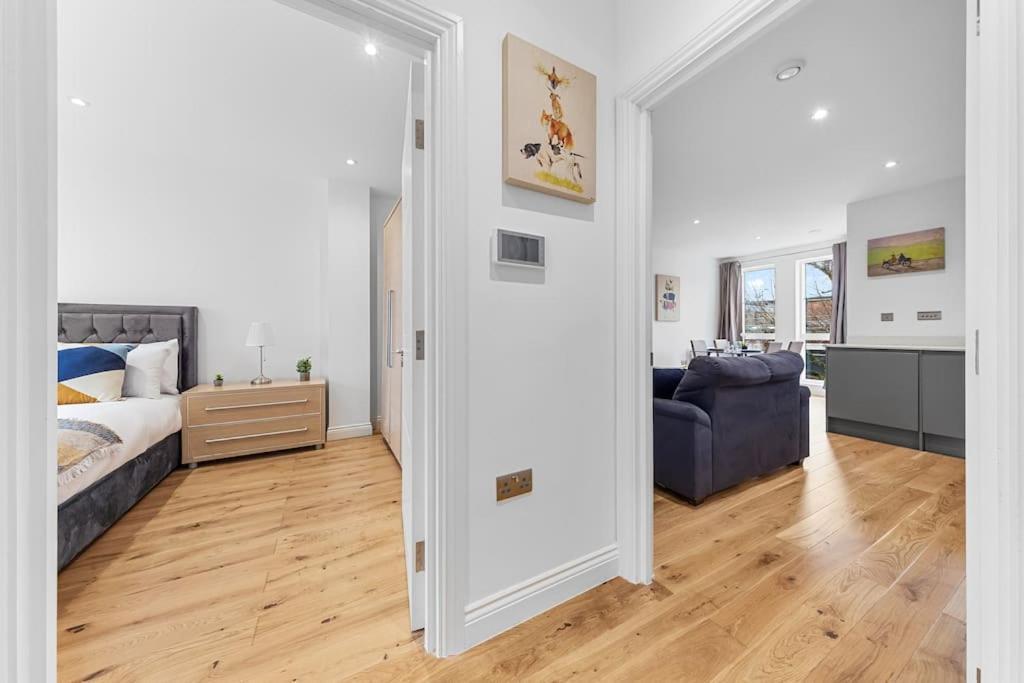 Luxury Bermondsey Apartment *