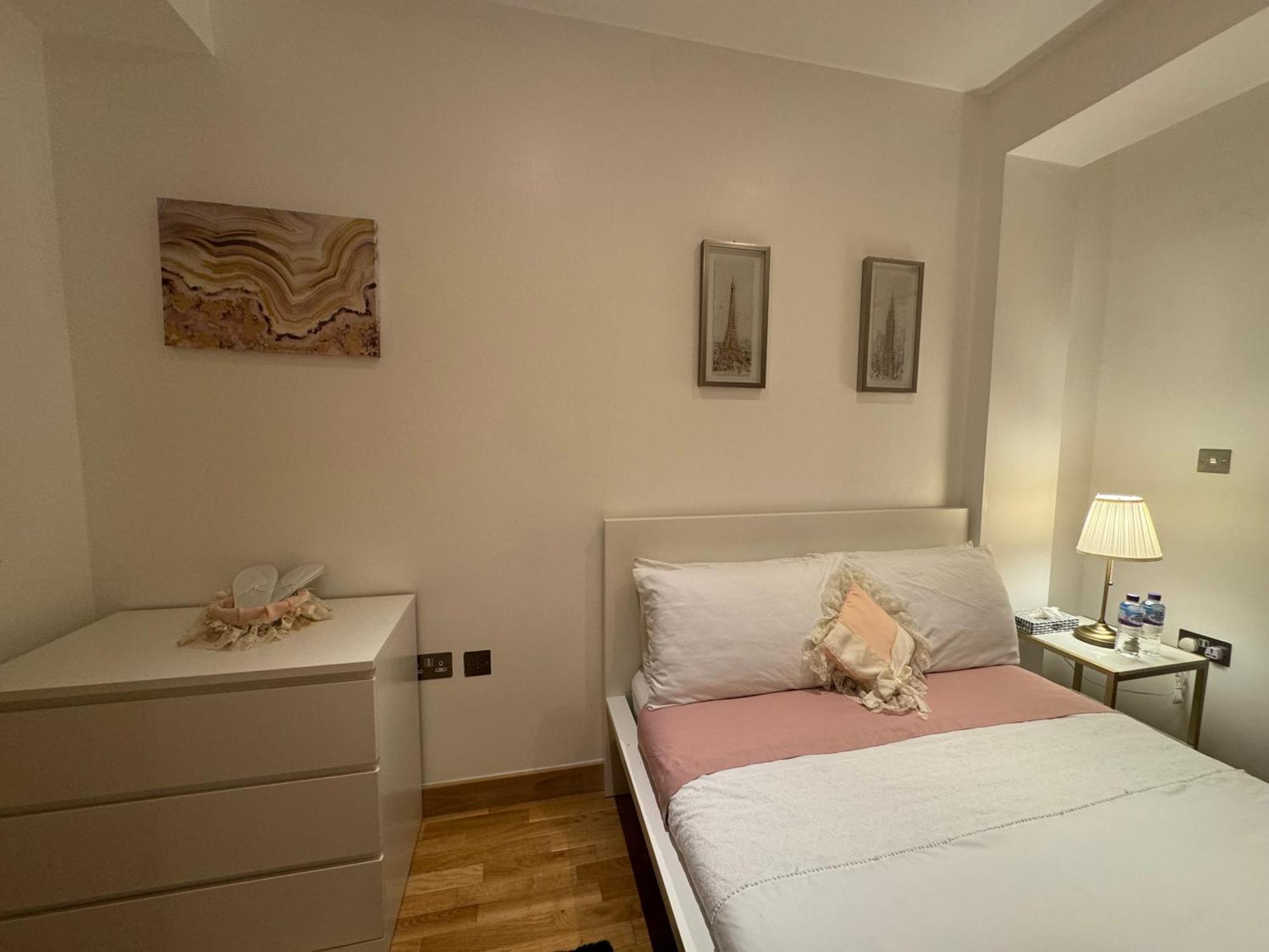 The Noko 2 Bedroom Central By Wild Apartamento *