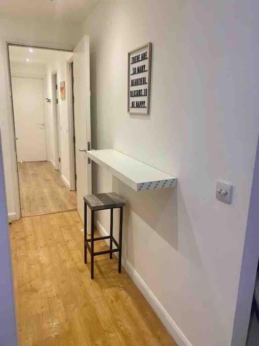 Bridge Beauty Luxury 2bed 2bath Apartment London